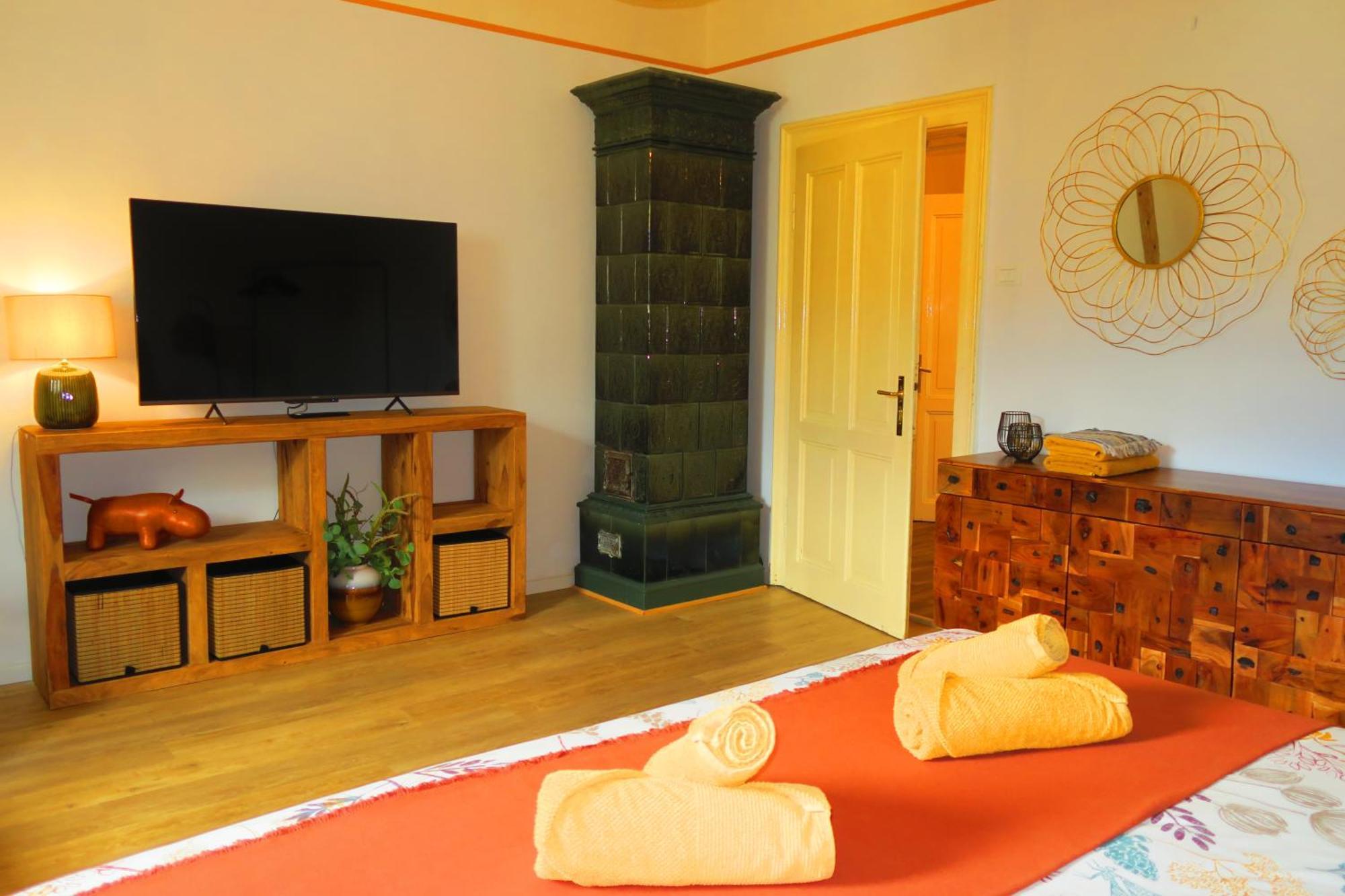 3-Zimmer-Appartement In Privatvilla, Meran Zentrum, Kostenloser Parkplatz Mit Gaestekarte Esterno foto