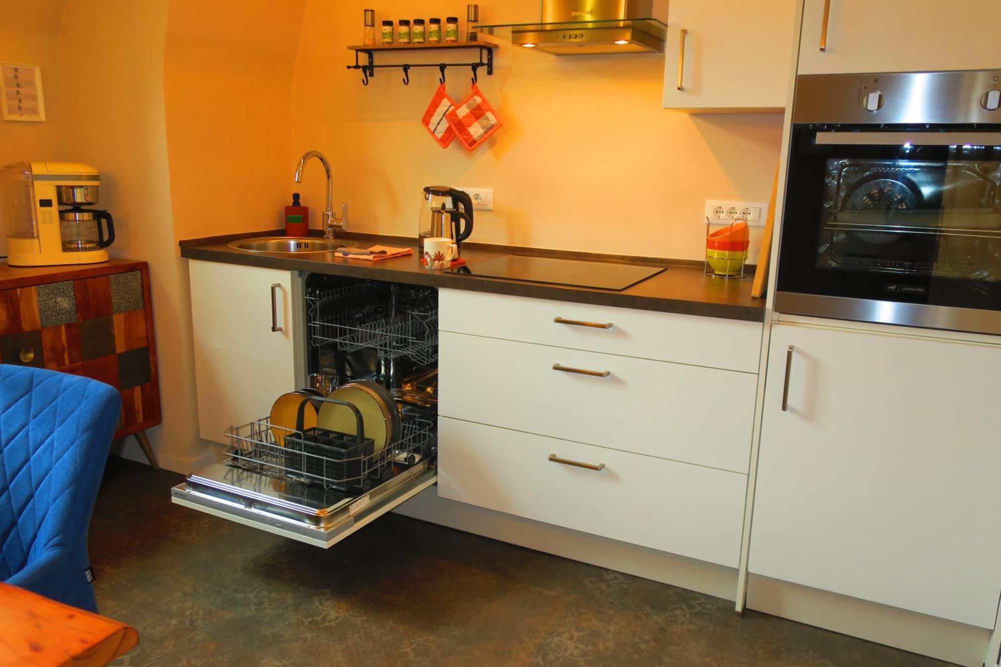 3-Zimmer-Appartement In Privatvilla, Meran Zentrum, Kostenloser Parkplatz Mit Gaestekarte Esterno foto